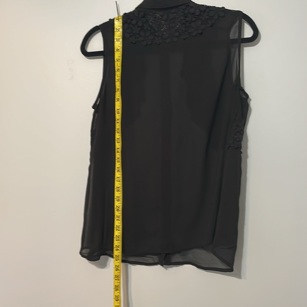 PHILOSOPHY Sheer Embroidered Detail Black Sleeveless button‎ downSize Medium - Picture 3 of 7